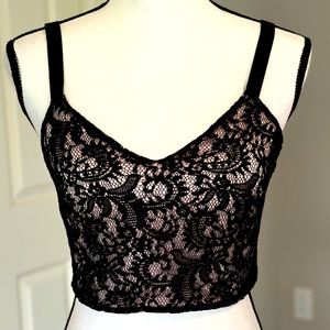 EXPRESS Lace Crop Top